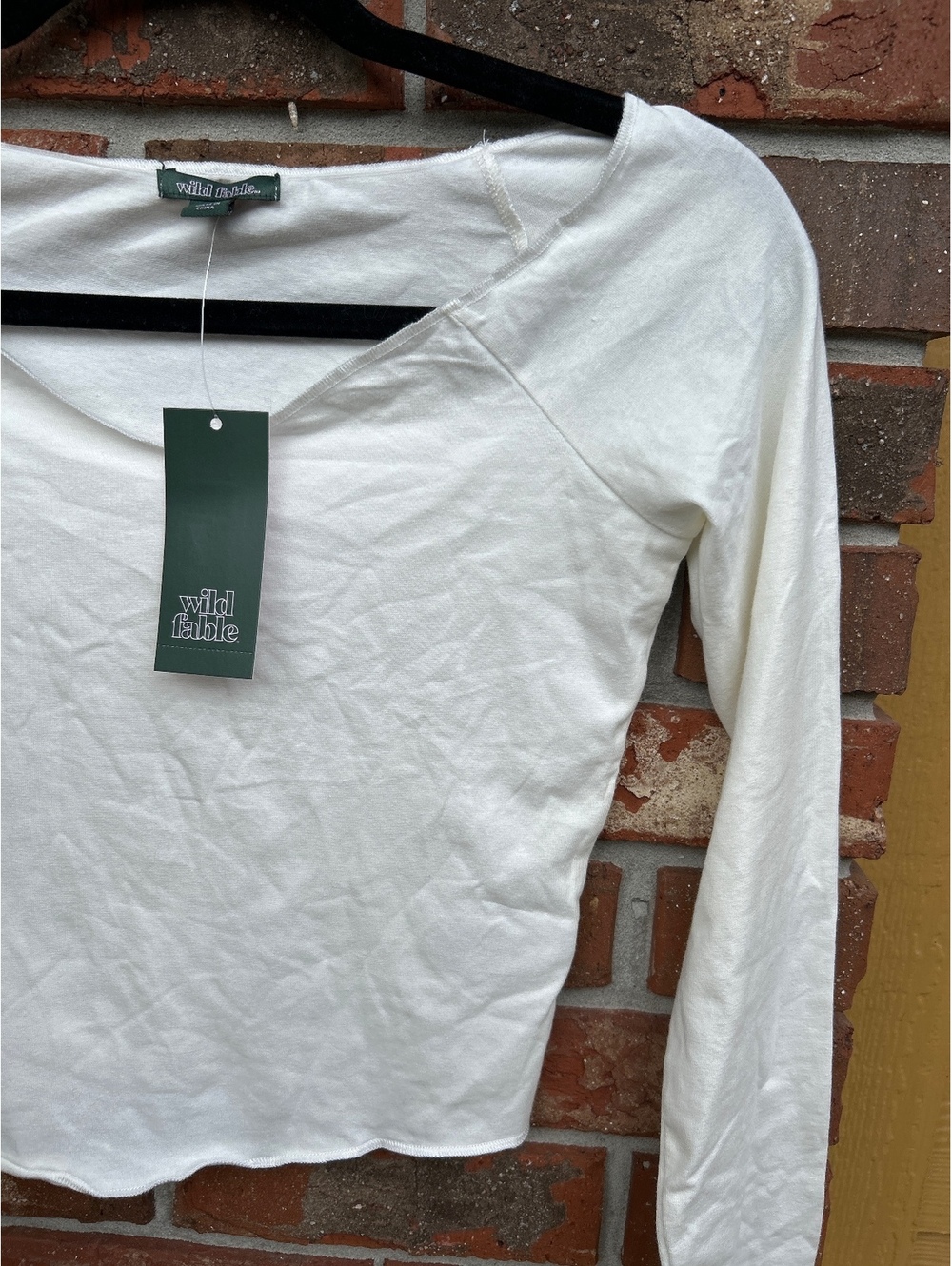 Wild Fable White Long Sleeve Scoop Neck Top XS